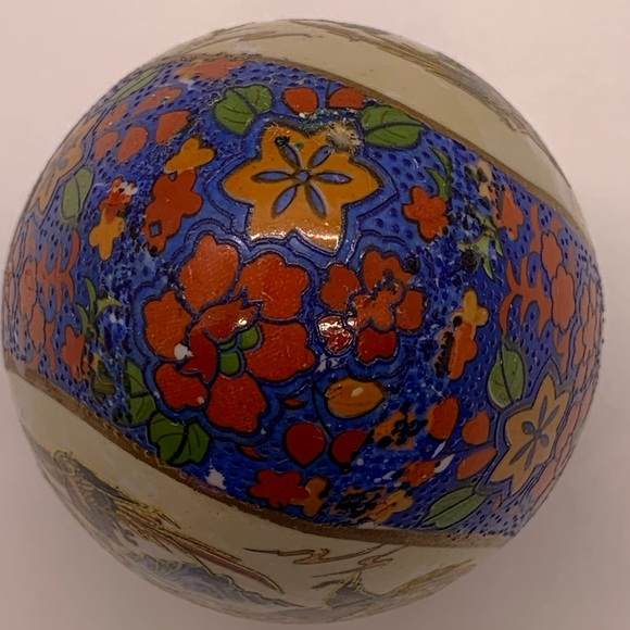 Vintage Mid Century Chinese Porcelain Hand Painted SATSUMA Egg - Picture 5 of 9